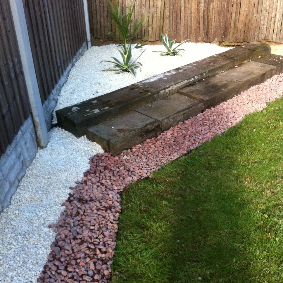 10mm Polar White Gravels Granites Online Welcome To Stone Garden Company